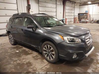 SUBARU OUTBACK 2015