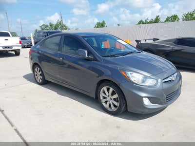 HYUNDAI ACCENT 2013