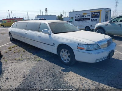 LINCOLN TOWN CAR 2007