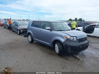 SCION SCION XB 2010