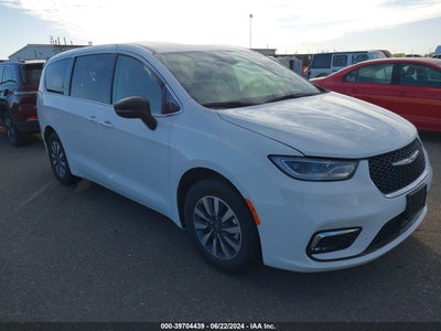 CHRYSLER PACIFICA HYBRID 2024
