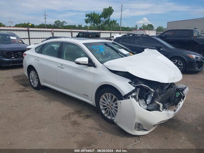 TOYOTA AVALON HYBRID 2015