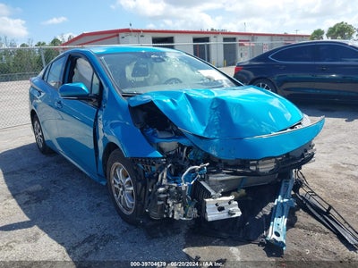 TOYOTA PRIUS PRIME 2020