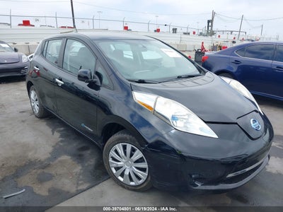 NISSAN LEAF 2013