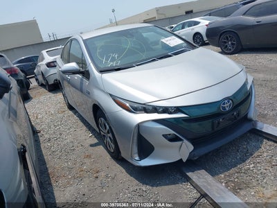 TOYOTA PRIUS PRIME 2017