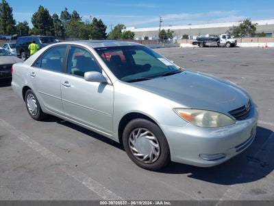 TOYOTA CAMRY 2003