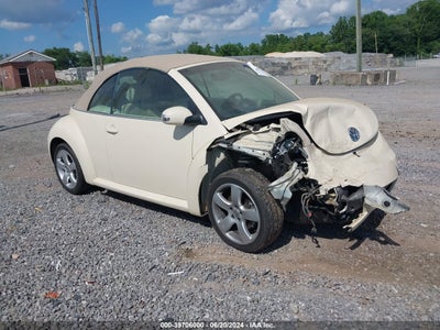 VOLKSWAGEN NEW BEETLE 2006