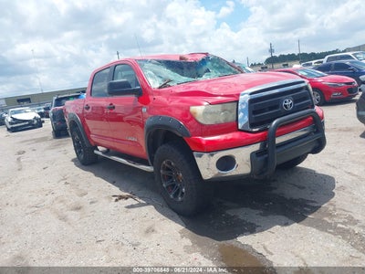 TOYOTA TUNDRA 2010
