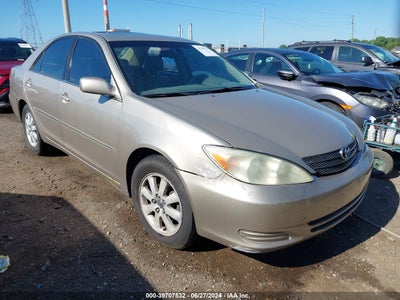 TOYOTA CAMRY 2002