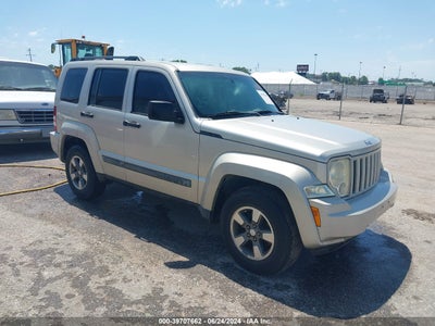 JEEP LIBERTY 2008