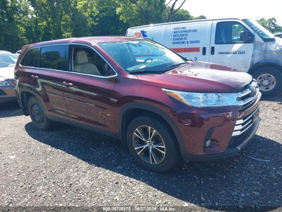 TOYOTA HIGHLANDER 2019