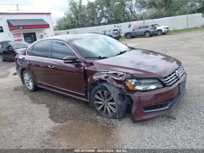 VOLKSWAGEN PASSAT 2013