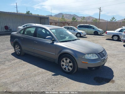 VOLKSWAGEN PASSAT 2005