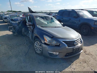 NISSAN ALTIMA 2015