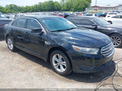 FORD TAURUS 2015