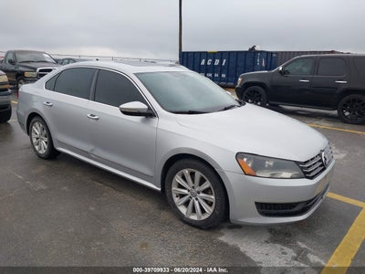 VOLKSWAGEN PASSAT 2.5 2013