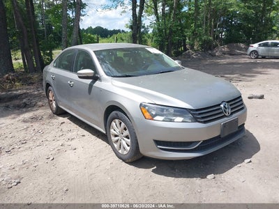VOLKSWAGEN PASSAT 2014