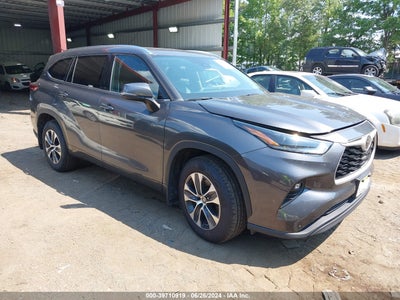 TOYOTA HIGHLANDER 2021
