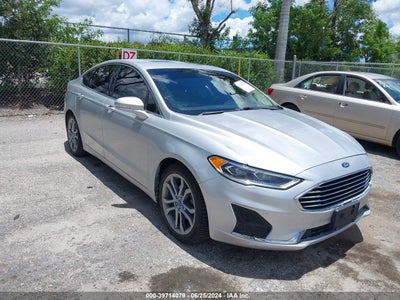 FORD FUSION 2019