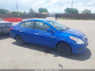 NISSAN VERSA 2015