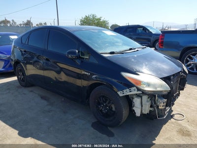 TOYOTA PRIUS 2013