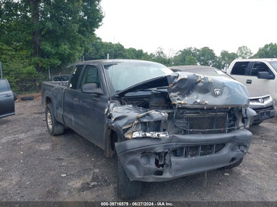 DODGE DAKOTA 2004