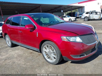 LINCOLN MKT 2016