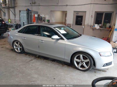 AUDI A4 2011