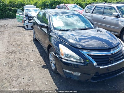 NISSAN ALTIMA 2015