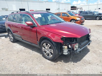 VOLVO XC70 2015