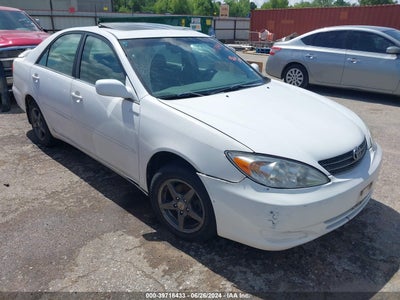 TOYOTA CAMRY 2002