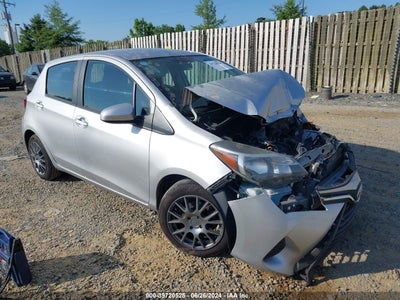 TOYOTA YARIS 2016