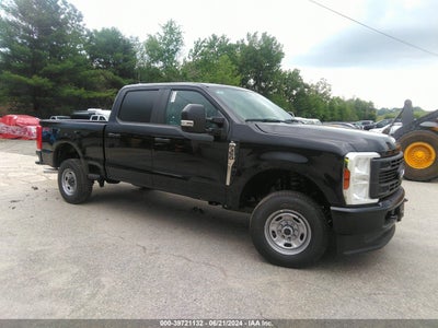 FORD F-350 2024