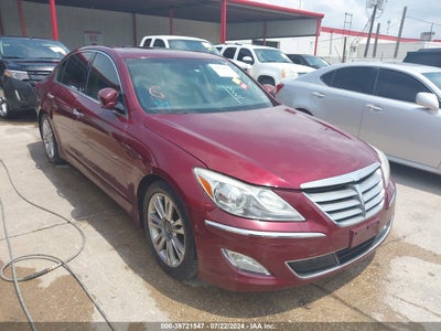 HYUNDAI GENESIS 2012