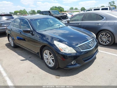 INFINITI G37 2011