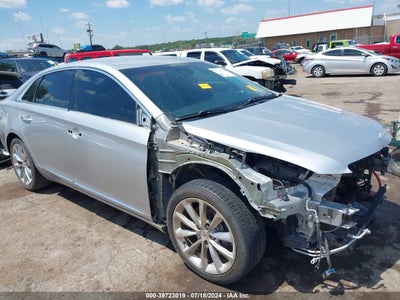 CADILLAC XTS 2013