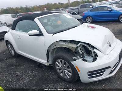 VOLKSWAGEN BEETLE 2018