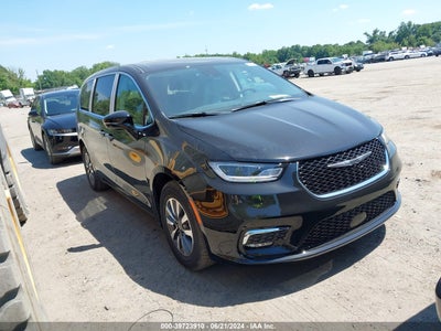 CHRYSLER PACIFICA HYBRID 2024
