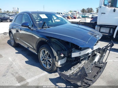 GENESIS GV70 2022