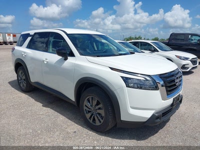NISSAN PATHFINDER 2024