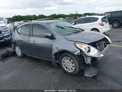 NISSAN VERSA 2018
