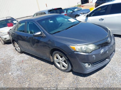 TOYOTA CAMRY 2013