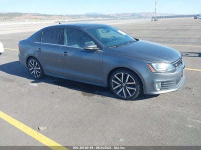 VOLKSWAGEN JETTA 2013