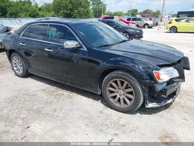CHRYSLER 300 2012