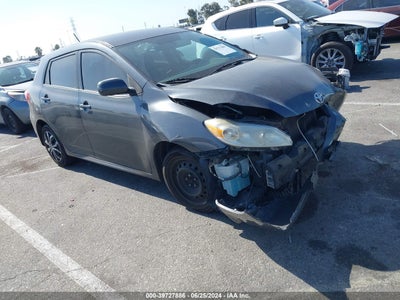 TOYOTA MATRIX 2011
