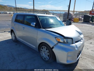 SCION XB 2015