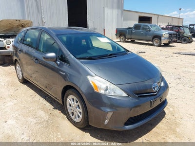 TOYOTA PRIUS V 2012