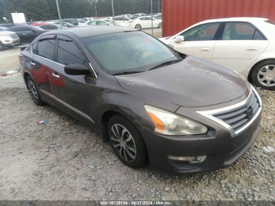 NISSAN ALTIMA 2015