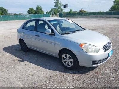 HYUNDAI ACCENT 2010