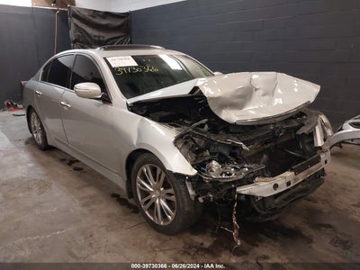 HYUNDAI GENESIS 2013